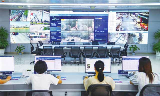 聚力建设重庆重要城市副中心 万州下足绣花功夫 织出“大城善治”美景